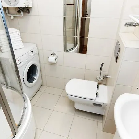 Bursztyn - Acco Rent *